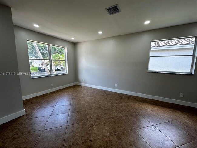 Building Photo - 2243 SW 134th Ave