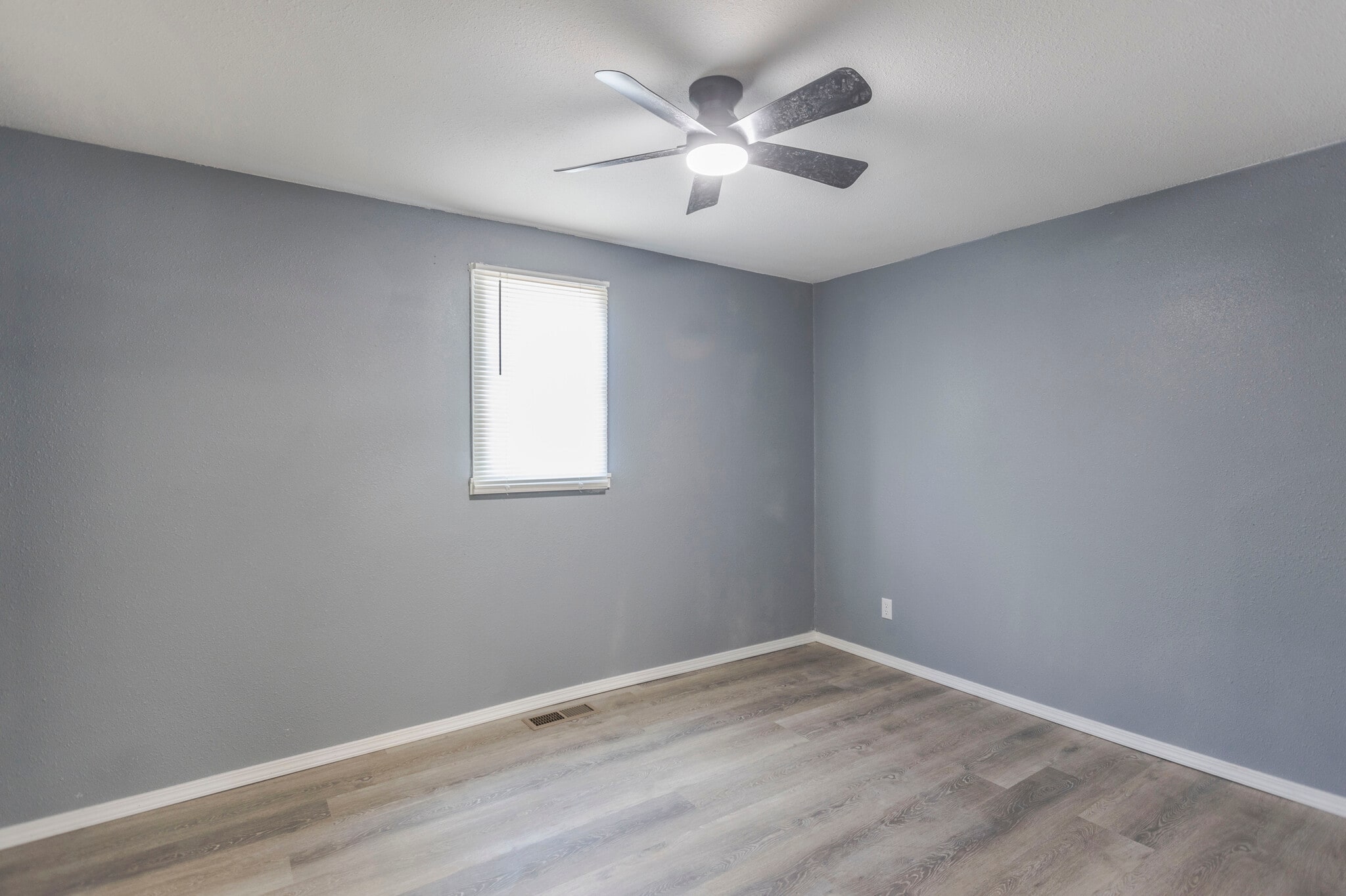 Bedroom 2 - 1014 S Chester St