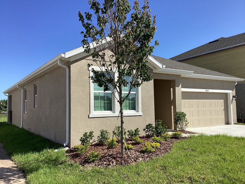 Primary Photo - 20363 Calla Lily Dr