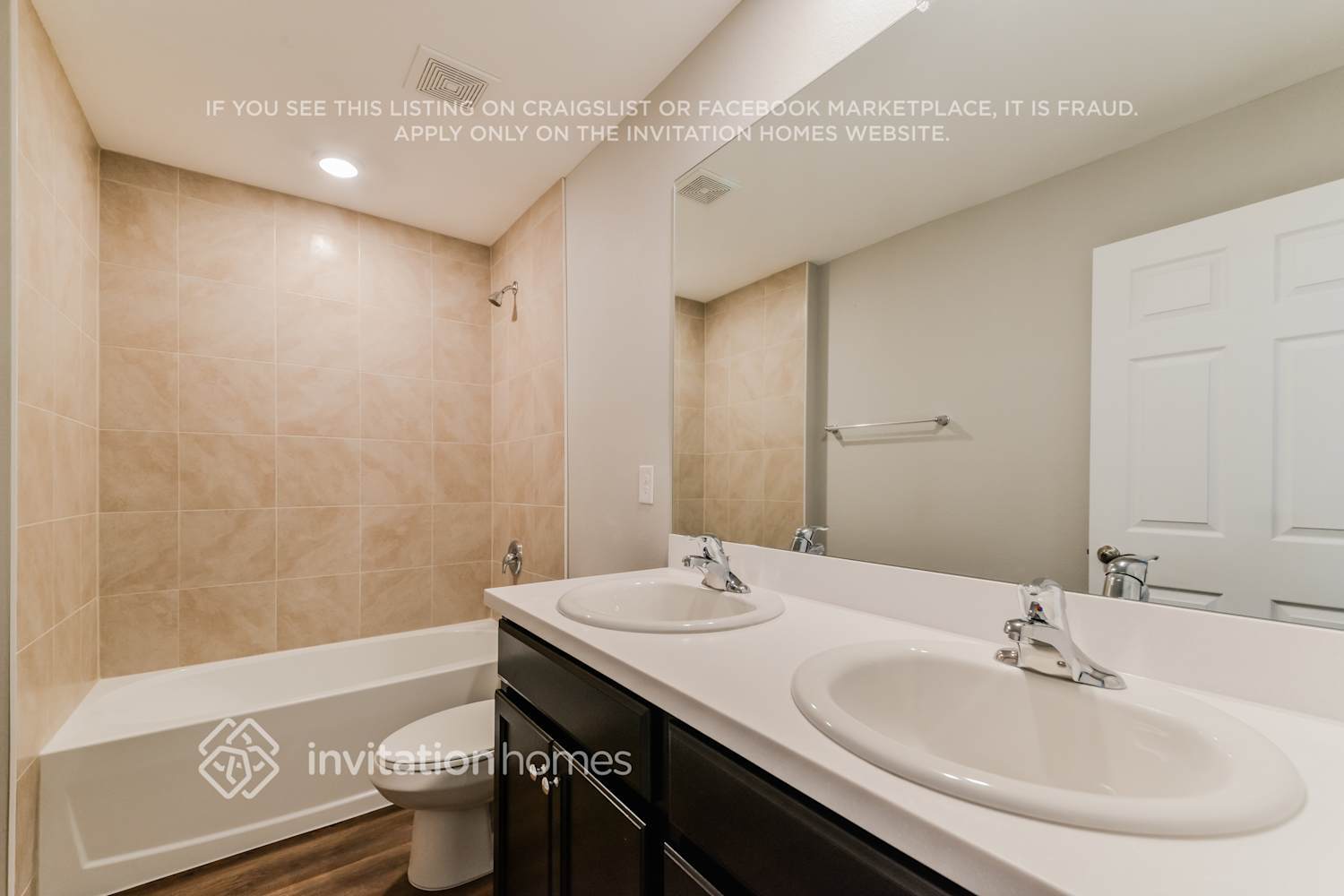 Building Photo - 410 Kostner St