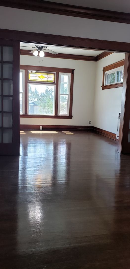 Building Photo - Victorian Gem in Golden Hill with garage!