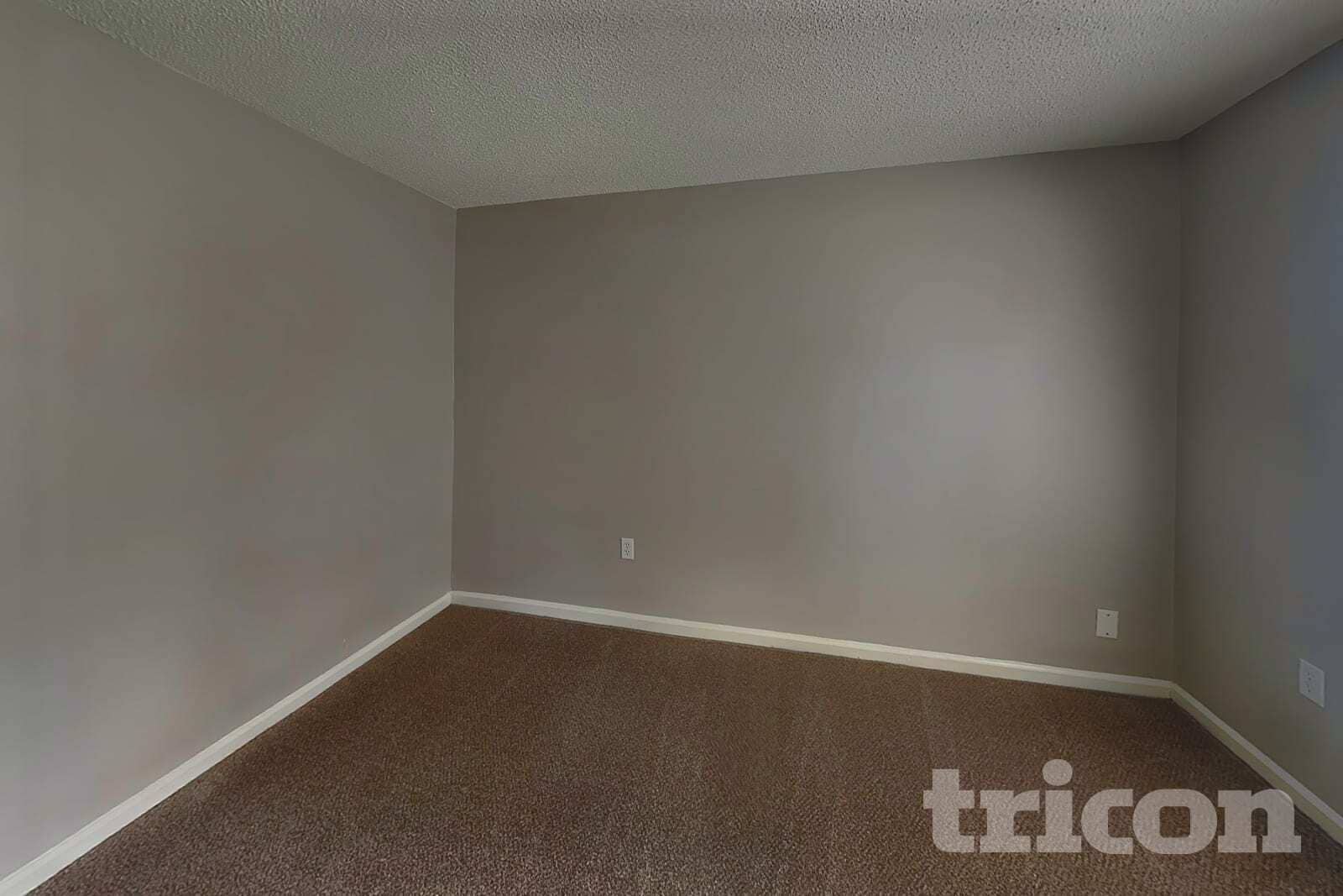 Building Photo - 7400 Palmetto Ct
