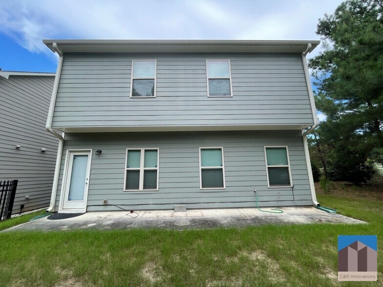 Building Photo - 300 Omnia Ridge Way