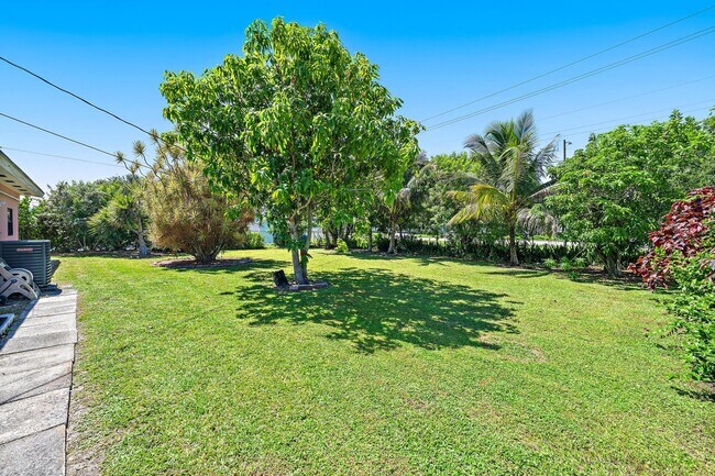 Building Photo - 4057 Chukker Dr