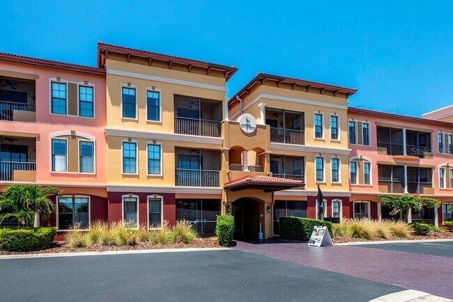 Building Photo - 13941 Clubhouse Dr