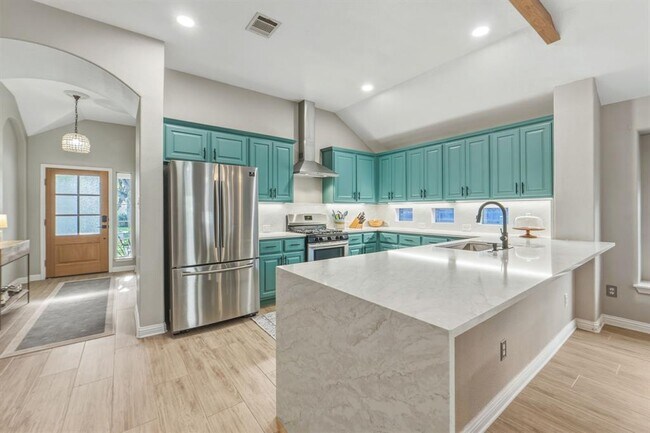 Building Photo - 10204 Wind Cave Trail