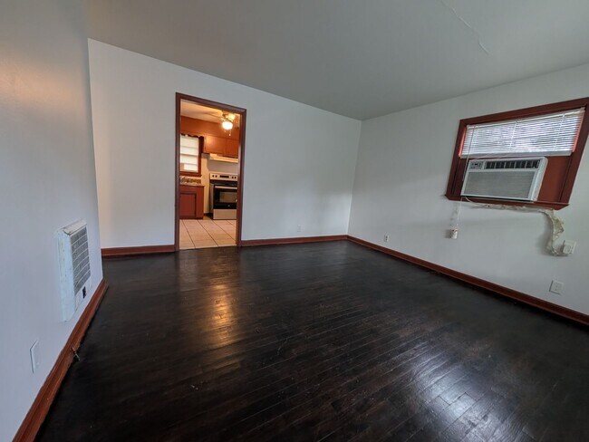 Building Photo - 1713 Niblick Ave NW