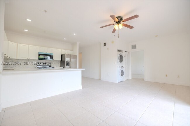 Building Photo - 17350 NW 67th Ave