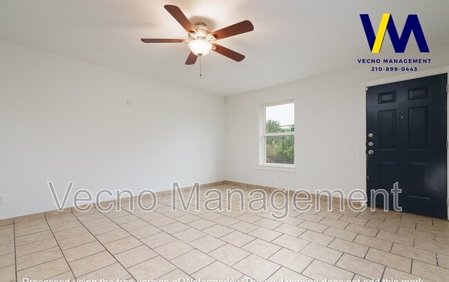 Building Photo - 214 Nopal St