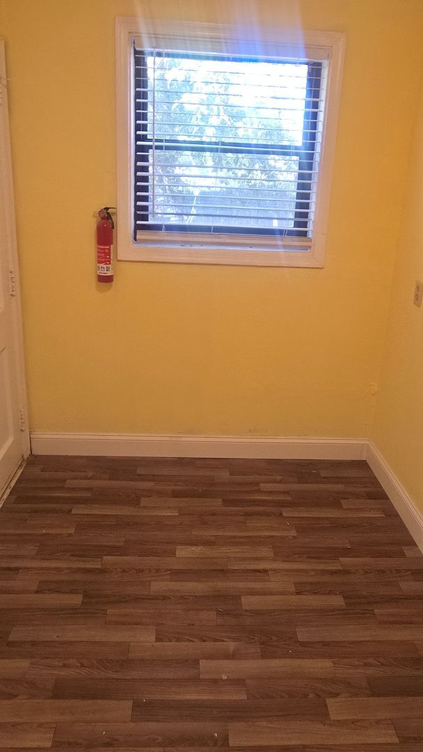 Building Photo - Hampton Hills subdivision. Close to Fort Jackson and I-77.