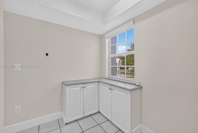 Building Photo - 20759 SW 83rd Ave