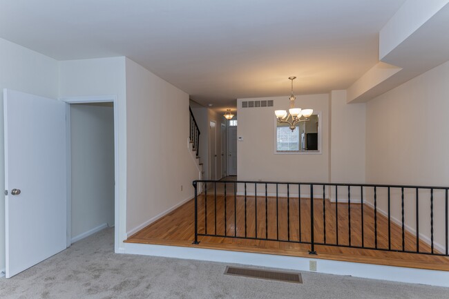 Floorplan - Indian Creek Apartments and Townhomes