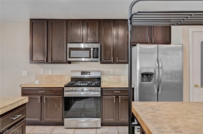 Building Photo - 7275 Diamond Canyon Ln