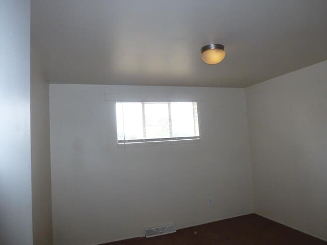 Building Photo - 7625 W 61st Ave