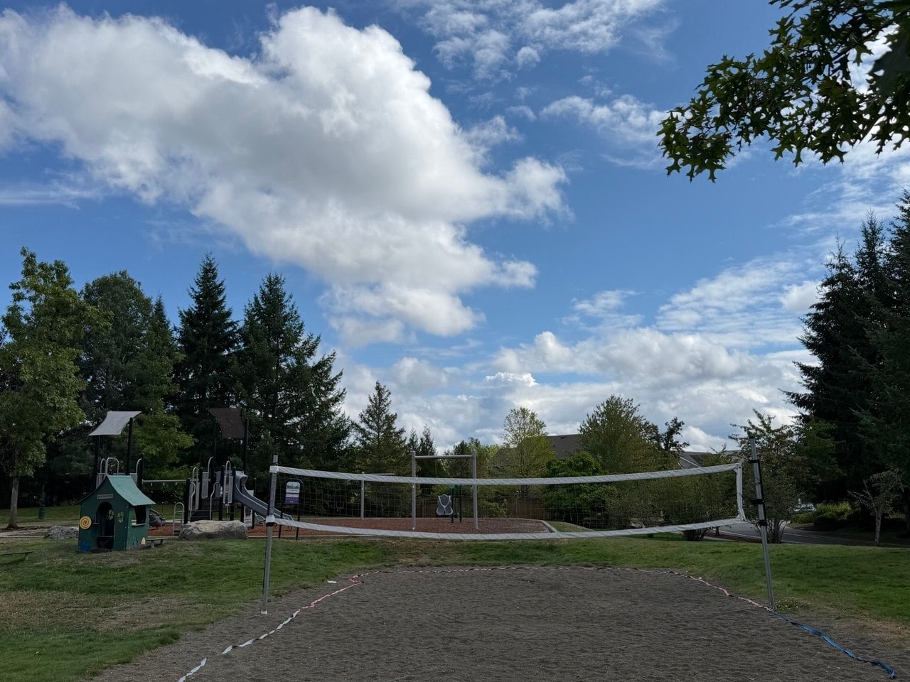 Building Photo - 22663 NE Alder Crest Dr