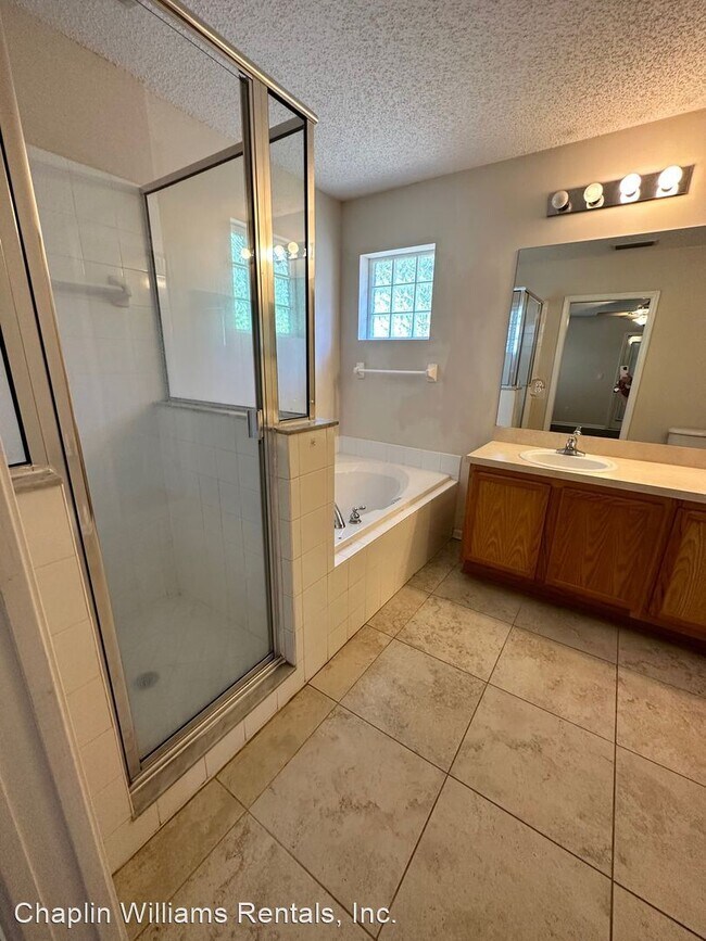 Building Photo - 4 br, 2 bath House - 96696 Commodore Point...