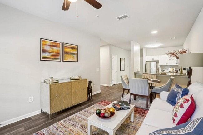 Building Photo - 405 Philip Blvd