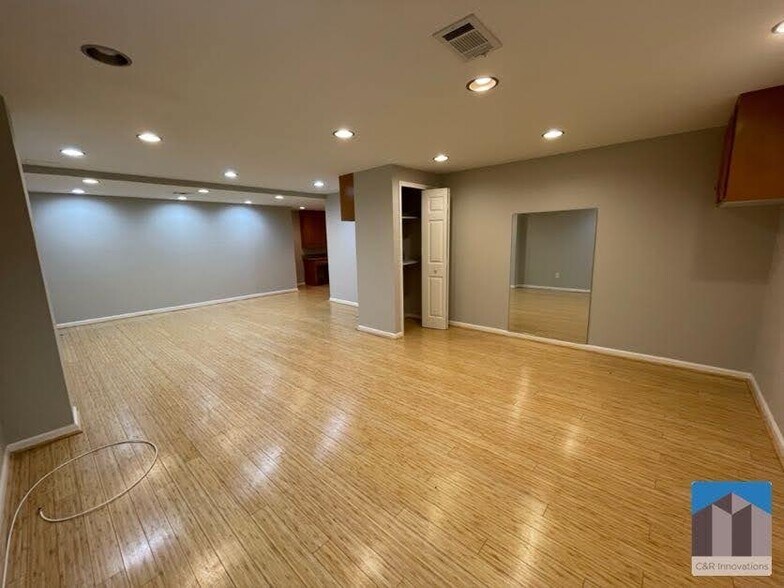 Building Photo - 6132 Millstone Run
