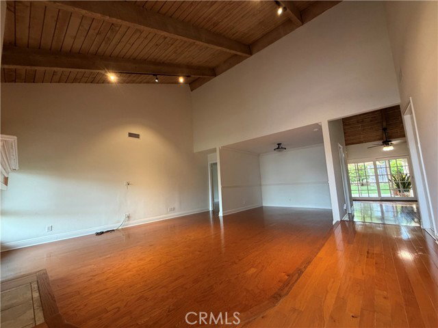 Building Photo - 24961 El Caballo St