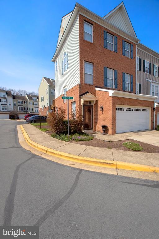 Building Photo - 4809 Stilton Ct