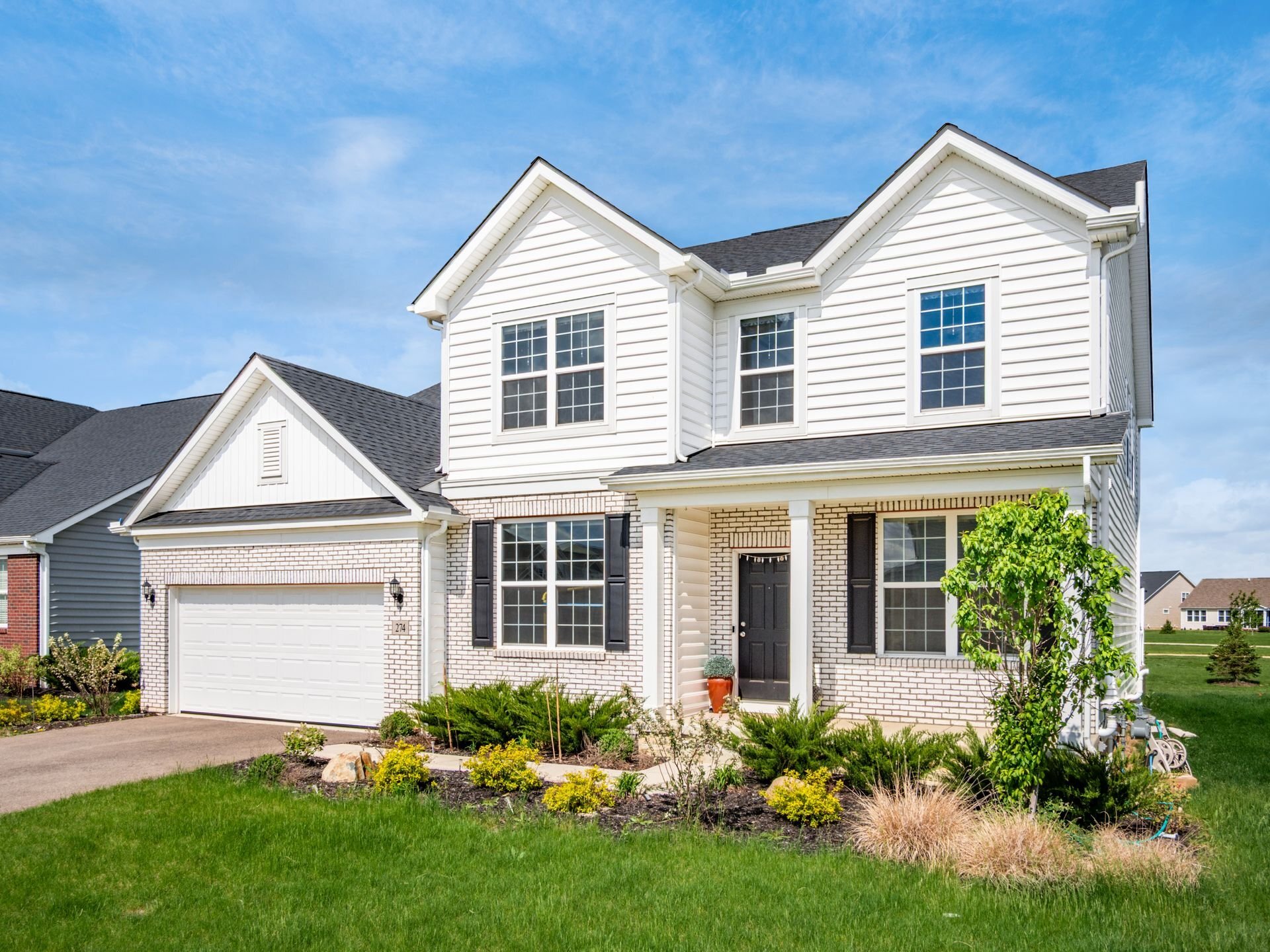 Building Photo - 274 Cambie Dr