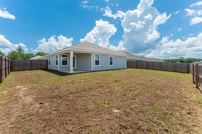 Building Photo - 522 Mary Lou Way
