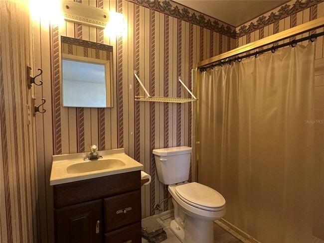 Building Photo - 8100 Pickwick Rd