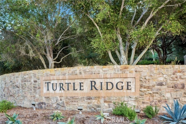 Building Photo - 23 Castlerock