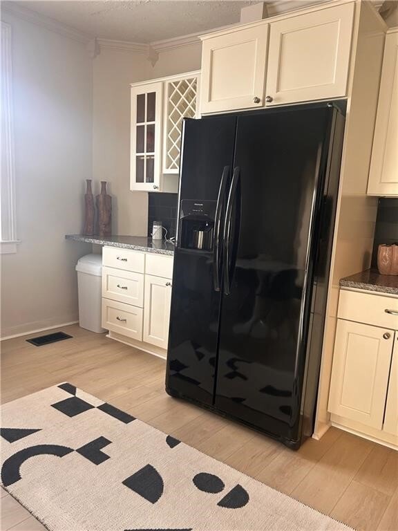 Building Photo - 74 Richmond St