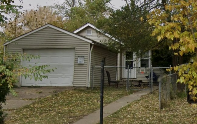 Building Photo - 2819 W Seibold St