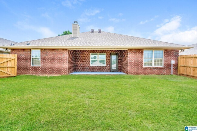 Building Photo - 950 Brookhaven Dr