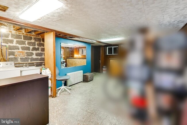 Building Photo - 1766 E Street NE Unit