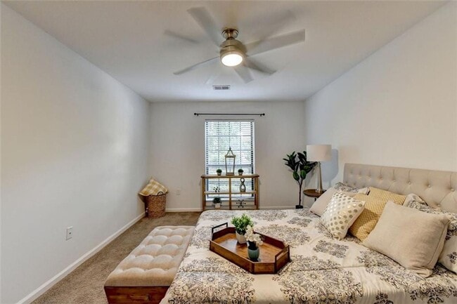 Building Photo - 2 Bedroom 2 Bath in Buckhead