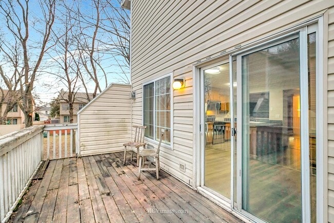 Building Photo - 1663 Liberty St