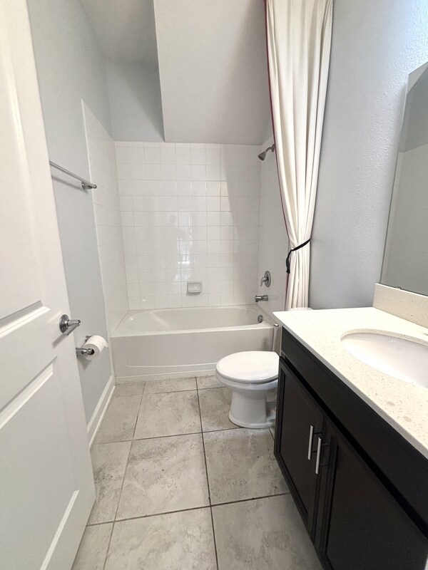 Building Photo - 15518 Water Spring Blvd