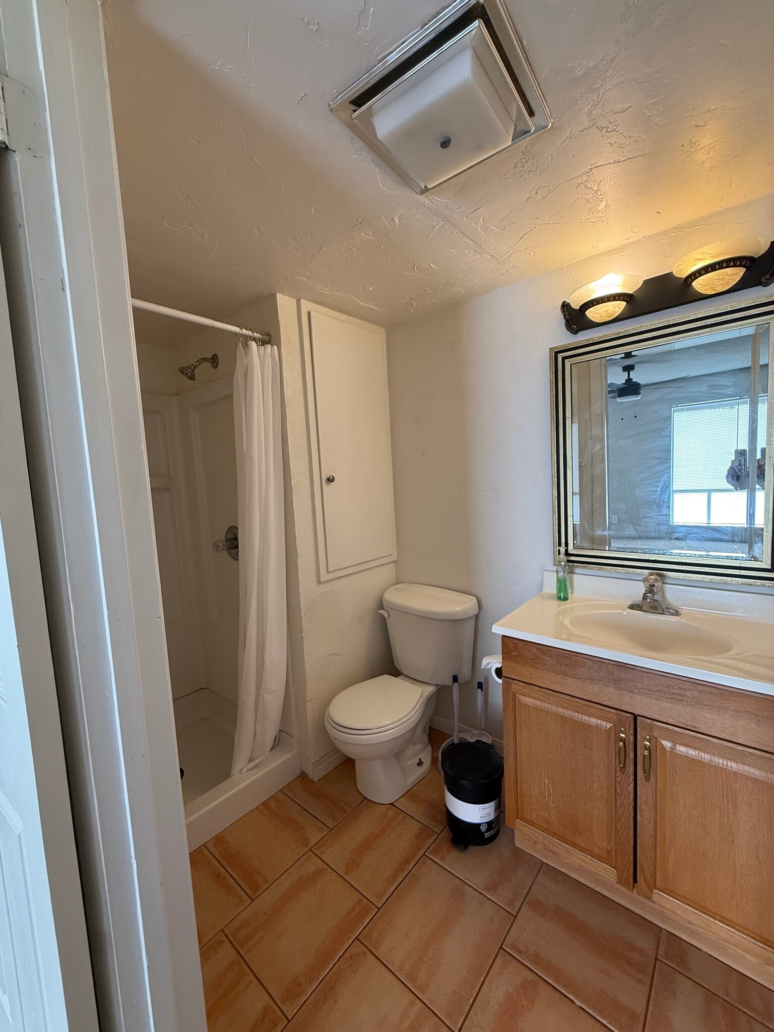 Building Photo - 1008 Clayton Nolen Dr