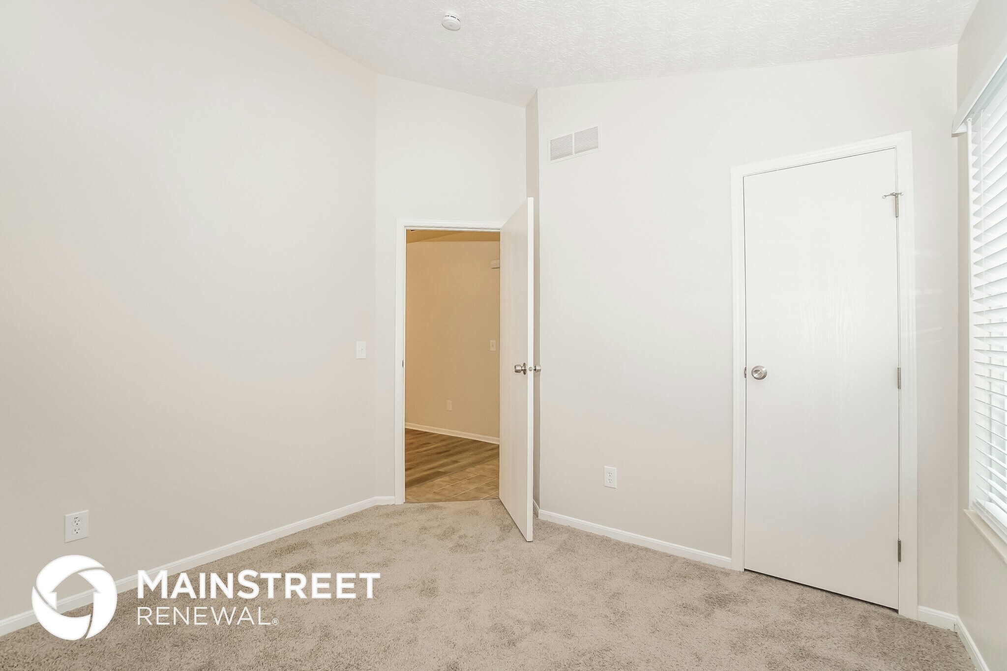 Building Photo - 7618 Kittansett Ln