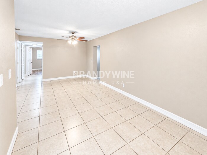 Building Photo - 11103 N 27th St