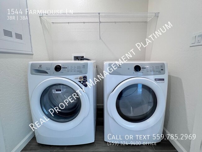 Building Photo - 1544 Farmhouse Ln