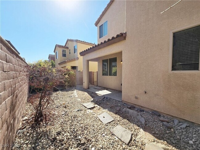 Building Photo - 7596 Peaceful Trellis Dr