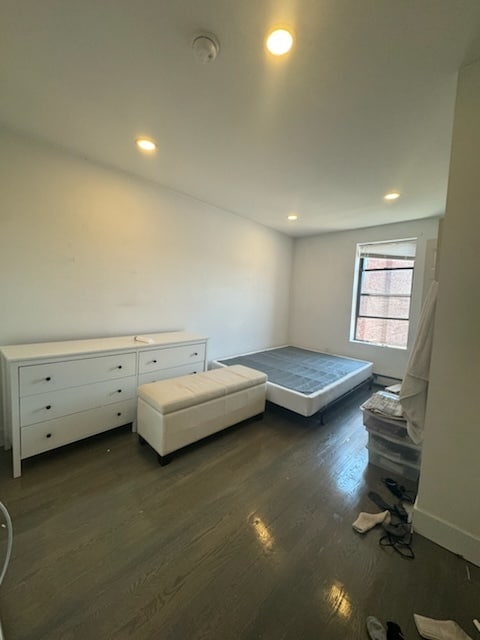 Building Photo - 46 Joy St