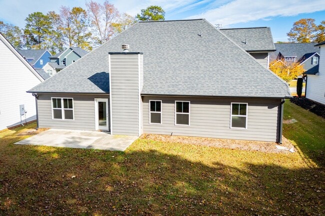 Building Photo - A Home To Grow In To