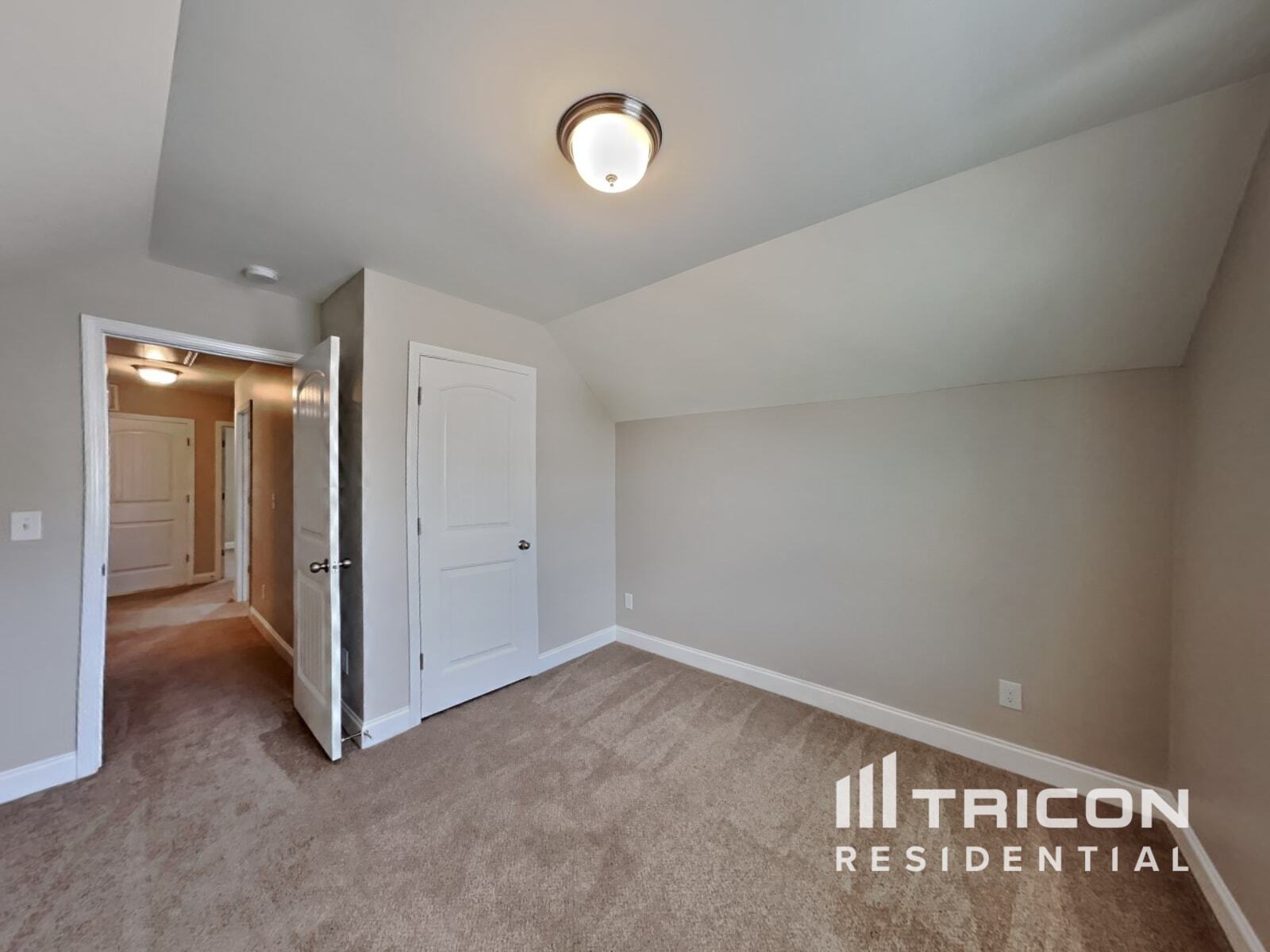 Building Photo - 3317 Lacewing Dr