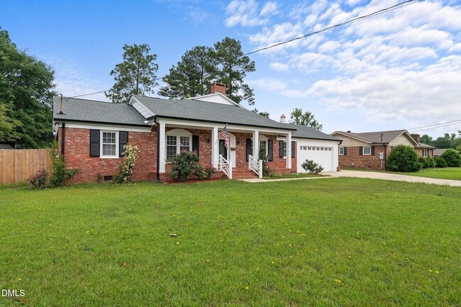Building Photo - 1505 Fairview St