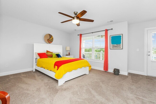 Building Photo - 1399 Berkshire Ave