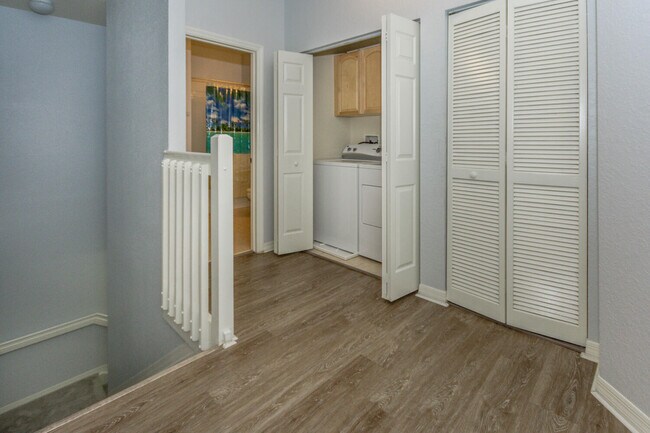 Building Photo - 115 Seagrape Dr