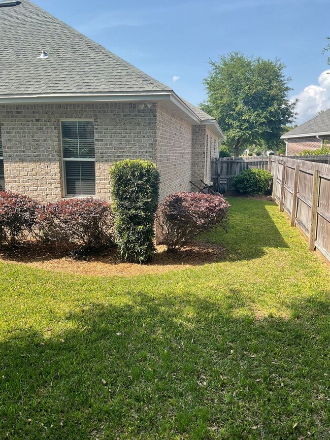 Building Photo - 4BR!! RARE opportunity to RENT at The Stab...