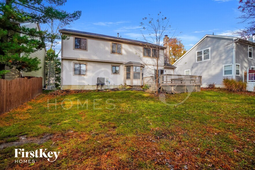 Building Photo - 8900 Cornwallis Ct