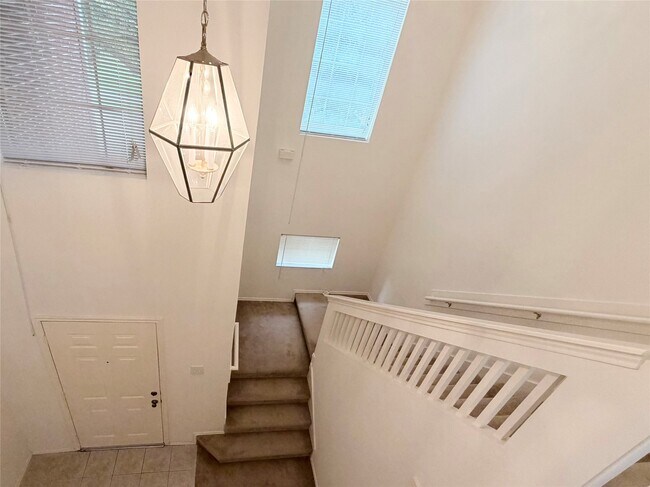 Building Photo - 15627 Haleys Landing Ln