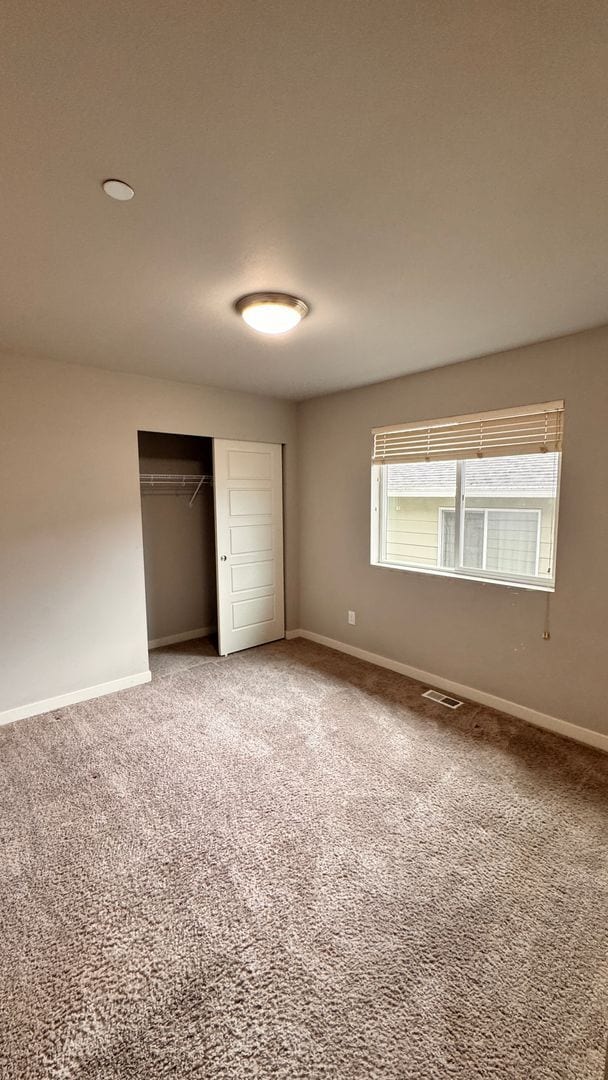 Building Photo - 4 bedroom 2.5 bath house in Auburn